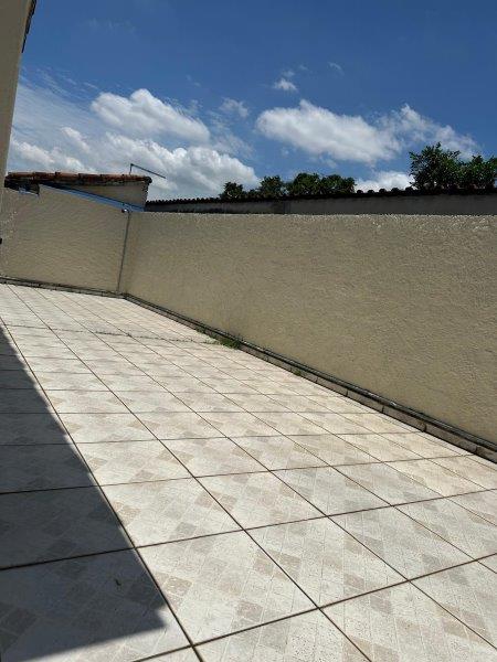 Venda de Casa Térrea - Excelente Localização em Pindamonhangaba Venda de Casa Térrea - Excelente Localização em Pindamonhangaba