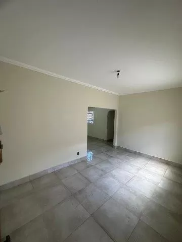 Venda de Casa Térrea - Excelente Localização em Pindamonhangaba Venda de Casa Térrea - Excelente Localização em Pindamonhangaba