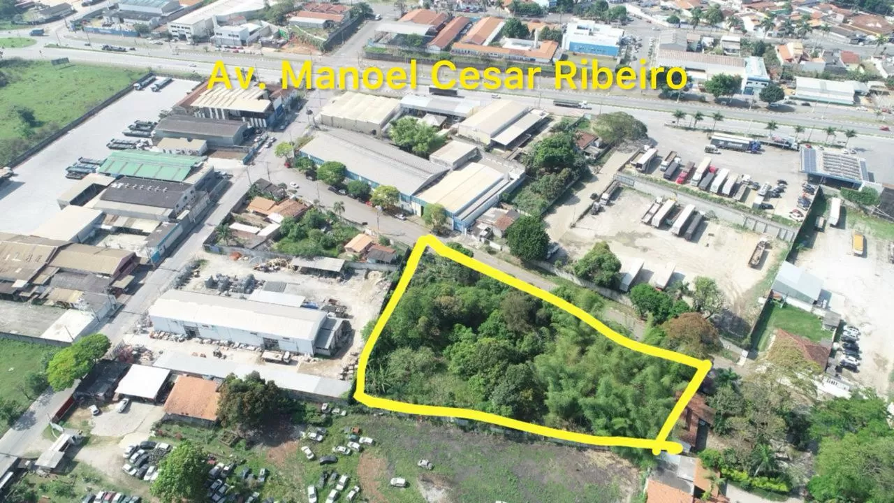 Área Privilegiada em Pindamonhangaba Área Privilegiada em Pindamonhangaba