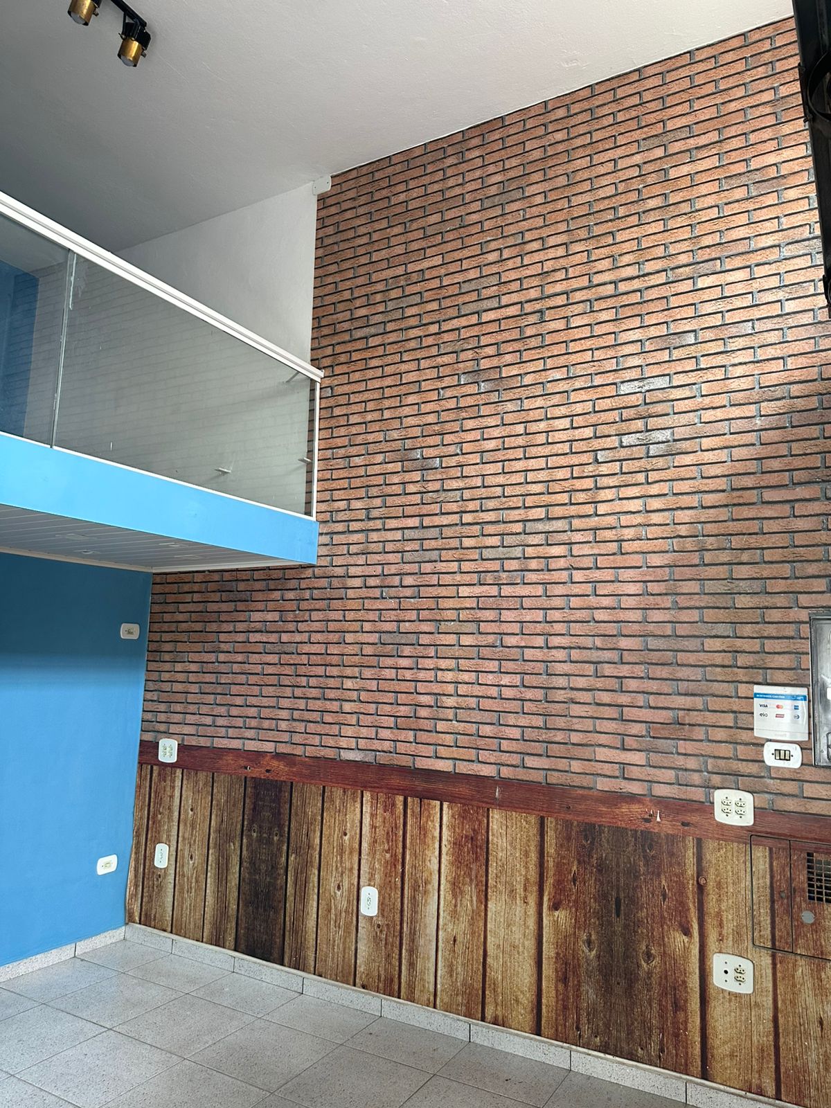 Box 18 – Centro Comercial de Pindamonhangaba Box 18 – Centro Comercial de Pindamonhangaba