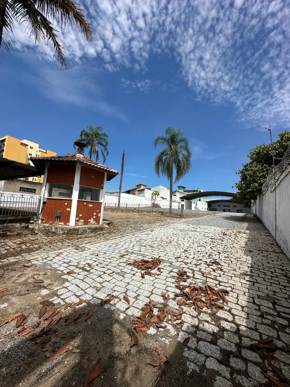 Locação em Rua Estratégica de Pindamonhangaba Locação em Rua Estratégica de Pindamonhangaba